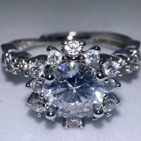 Silver Ring with 2.0 CT Diamond Simulate & Moissanite - Picture 14 of 16